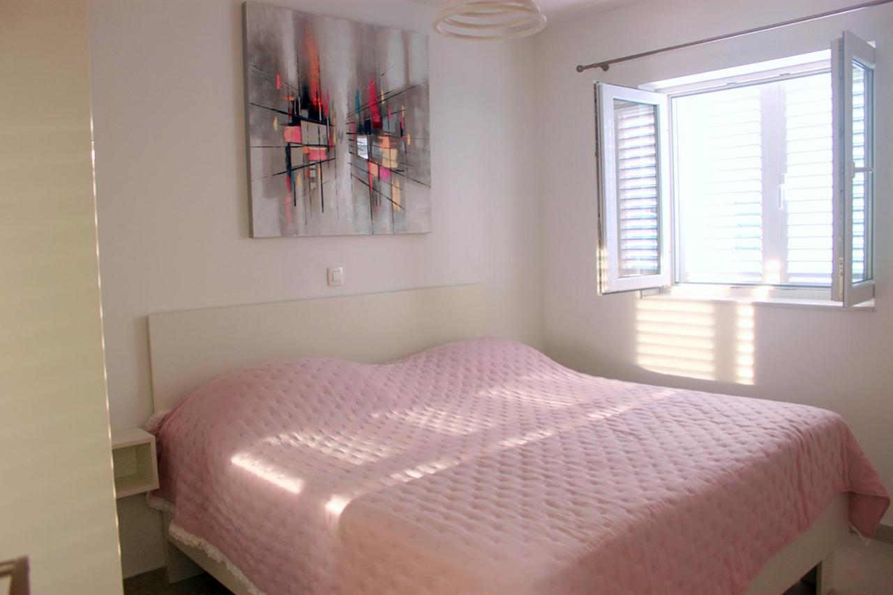 Sunset Apartment Lapad ดูบรอฟนิก ภายนอก รูปภาพ