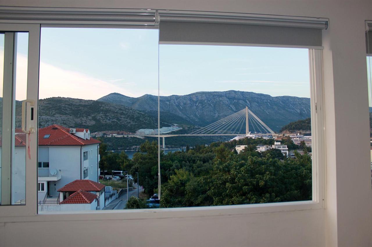 Sunset Apartment Lapad ดูบรอฟนิก ภายนอก รูปภาพ