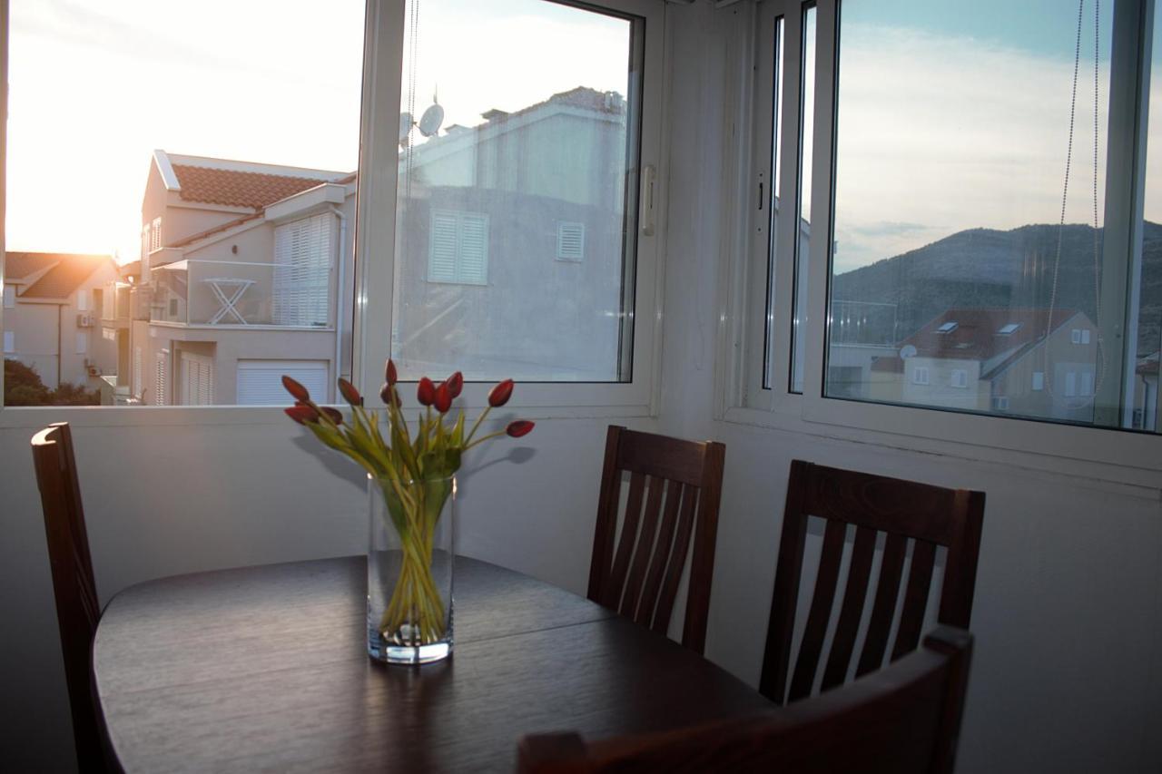 Sunset Apartment Lapad ดูบรอฟนิก ภายนอก รูปภาพ