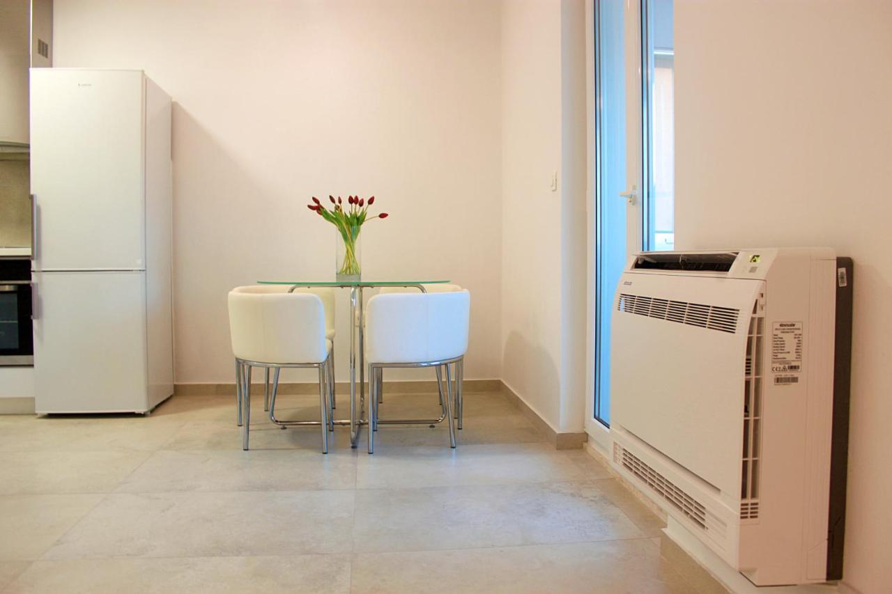 Sunset Apartment Lapad ดูบรอฟนิก ภายนอก รูปภาพ