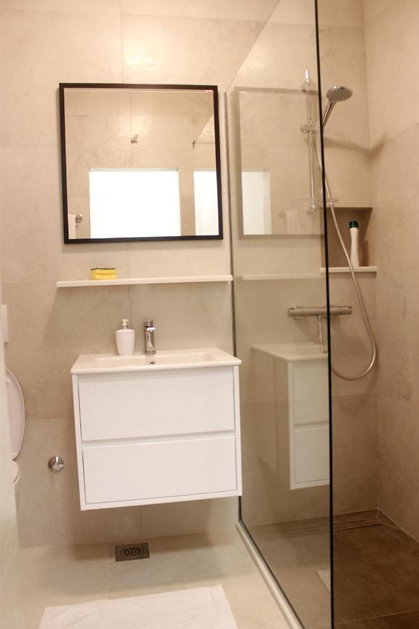 Sunset Apartment Lapad ดูบรอฟนิก ภายนอก รูปภาพ